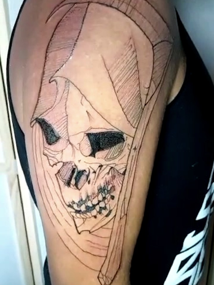 Tatuaje personalizado en proceso